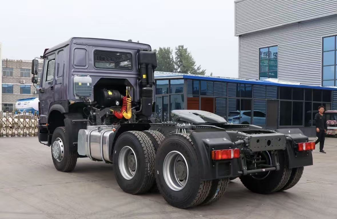 HOWO 371 6×4 Tractor Truck